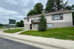 80 Summit Ave W, Blackduck, MN 56630 - Photo 1