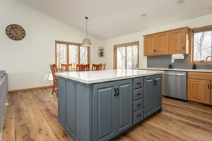 903 Geneva Dr, Alexandria, MN 56308 - Photo 15