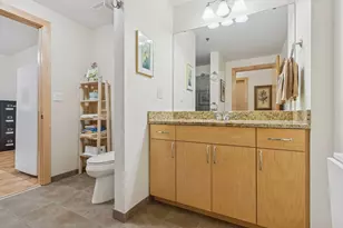 215 10th Ave S, Minneapolis, MN 55415 - Photo 43