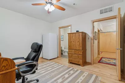 215 10th Avenue S #211, Minneapolis, MN 55415 - Photo 41