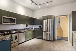 215 10th Ave S, Minneapolis, MN 55415 - Photo 59