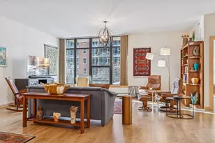 215 10th Ave S, Minneapolis, MN 55415 - Photo 23