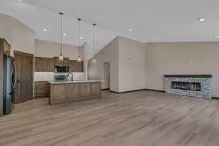 1900 Sandstone Loop S, Sartell, MN 56377 - Photo 9