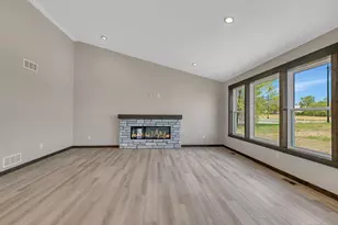 1900 Sandstone Loop S, Sartell, MN 56377 - Photo 11