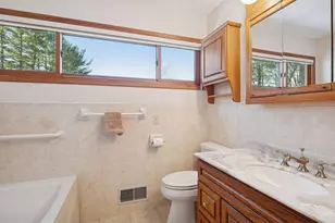 410 Totem Rd, Saint Paul, MN 55119 - Photo 25