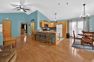 7906 Birchview Rd, Grasston, MN 55030 - Photo 5