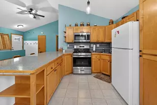 7906 Birchview Rd, Grasston, MN 55030 - Photo 9