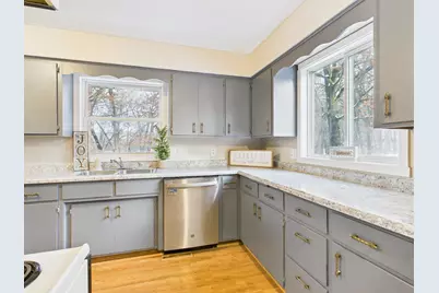 6858 E Viking Boulevard, Wyoming, MN 55092 - Photo 5