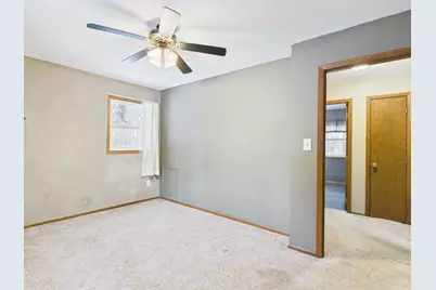 6858 E Viking Boulevard, Wyoming, MN 55092 - Photo 15