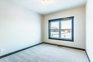 19789 Henley Ln, Lakeville, MN 55044 - Photo 23