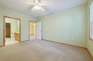 326 Hayes Dr, Hastings, MN 55033 - Photo 5