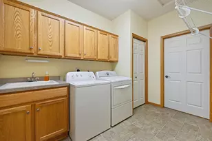 326 Hayes Dr, Hastings, MN 55033 - Photo 11