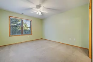 326 Hayes Dr, Hastings, MN 55033 - Photo 7