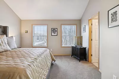 10756 Falling Water Lane #B, Woodbury, MN 55129 - Photo 17