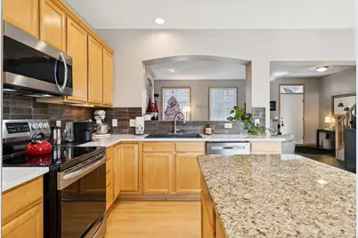 10756 Falling Water Lane #B, Woodbury, MN 55129 - Photo 13