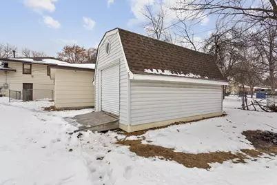 7012 Regent Avenue N, Brooklyn Center, MN 55429 - Photo 25