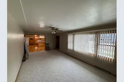 201 Dugan Street S, Welcome, MN 56181 - Photo 11