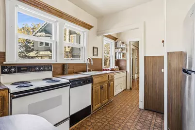 2426 Sheridan Avenue S, Minneapolis, MN 55405 - Photo 19