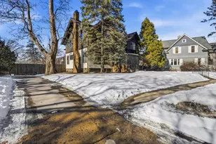 2426 Sheridan Ave S, Minneapolis, MN 55405 - Photo 3