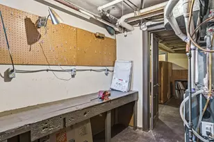 2426 Sheridan Ave S, Minneapolis, MN 55405 - Photo 59