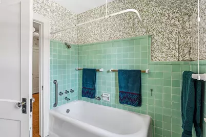 2426 Sheridan Avenue S, Minneapolis, MN 55405 - Photo 37