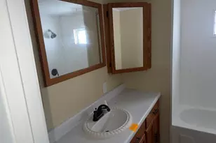 217 N 7th St, Warren, MN 56762 - Photo 11