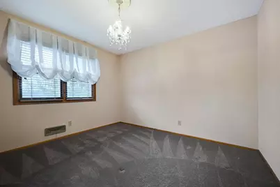 7750 Boyd Avenue, Inver Grove Heights, MN 55076 - Photo 13