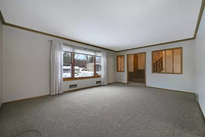 7750 Boyd Avenue, Inver Grove Heights, MN 55076 - Photo 5