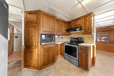 207 Shumway Avenue, Faribault, MN 55021 - Photo 17