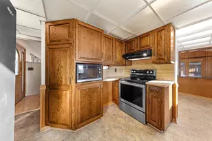 207 Shumway Ave, Faribault, MN 55021 - Photo 21