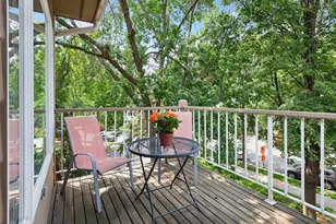 2824 Kenwood Isles Dr, Minneapolis, MN 55408 - Photo 5