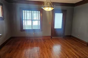 208 9th Ave SE, Waseca, MN 56093 - Photo 5