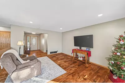 2822 286th Lane NW, Isanti, MN 55040 - Photo 9