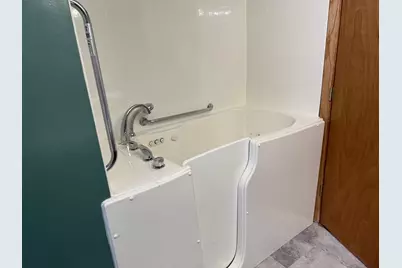 1006 Rosehill Drive, Albert Lea, MN 56007 - Photo 17