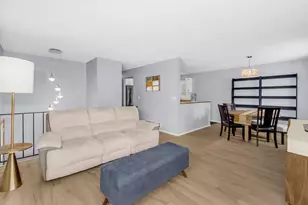 7843 Rimbley Rd, Woodbury, MN 55125 - Photo 7