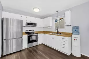 7843 Rimbley Rd, Woodbury, MN 55125 - Photo 11