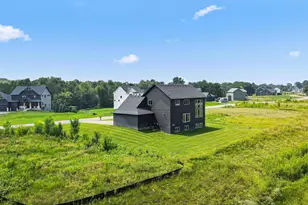 917 174th Ave NE, Ham Lake, MN 55304 - Photo 3