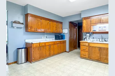 205 S Hubert Street, Ivanhoe, MN 56142 - Photo 5