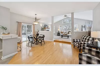 520 Hanlon Avenue, Orono, MN 55391 - Photo 7