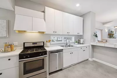 520 Hanlon Avenue, Orono, MN 55391 - Photo 17