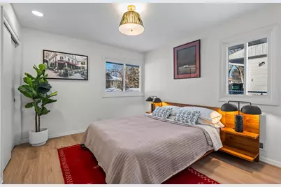 2808 34th Avenue NE, Saint Anthony, MN 55418 - Photo 9