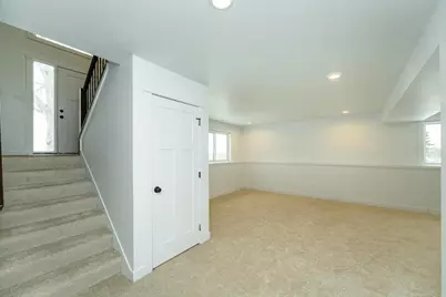 3112 Eastwood Road SE, Rochester, MN 55904 - Photo 7