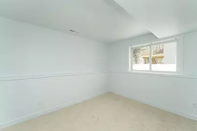 3112 Eastwood Road SE, Rochester, MN 55904 - Photo 5