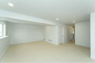 3112 Eastwood Road SE, Rochester, MN 55904 - Photo 11