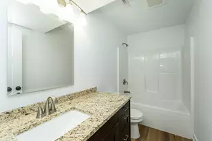 3112 Eastwood Rd SE, Rochester, MN 55904 - Photo 9