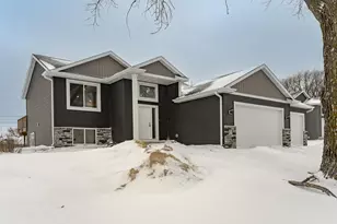 3112 Eastwood Rd SE, Rochester, MN 55904 - Photo 3