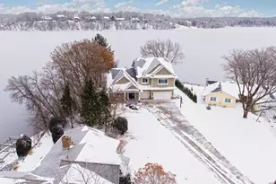 3396 Kings Point Rd, Excelsior, MN 55331 - Photo 11