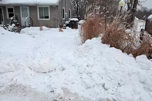 520 Queensland Ln N, Plymouth, MN 55447 - Photo 1