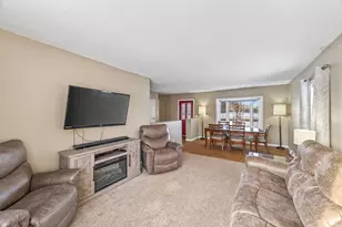 32 Viking Blvd NW, Cedar, MN 55011 - Photo 9