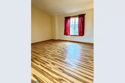 2027 Brittany Court, Shakopee, MN 55379 - Photo 9